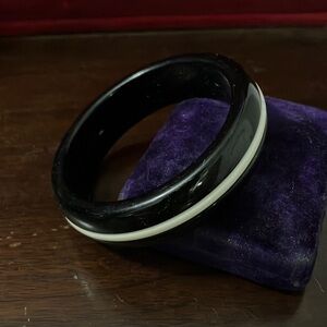 Vintage Black Bakelite Bangle with White Stripe